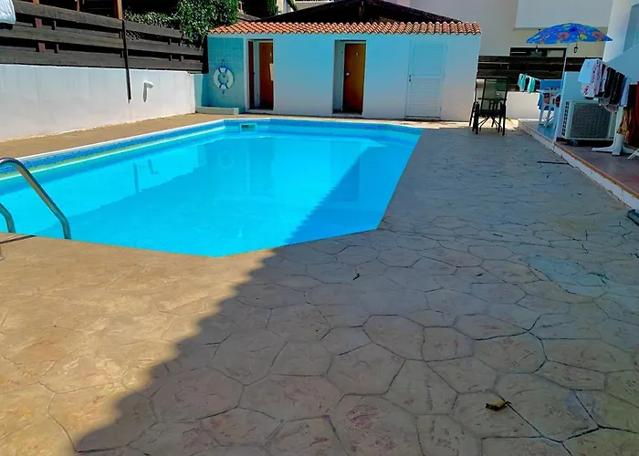 度假居 Diana Townhouse 5 Paphos