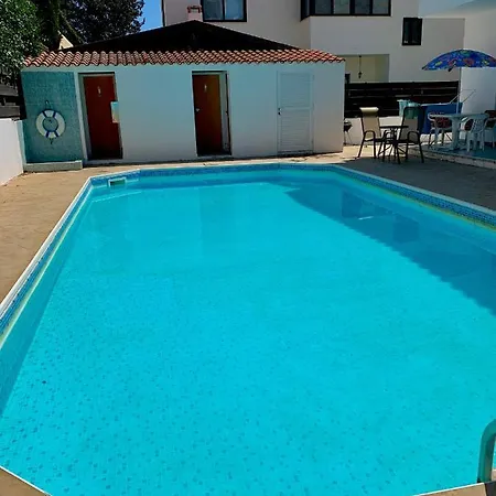 Diana Townhouse 5 *